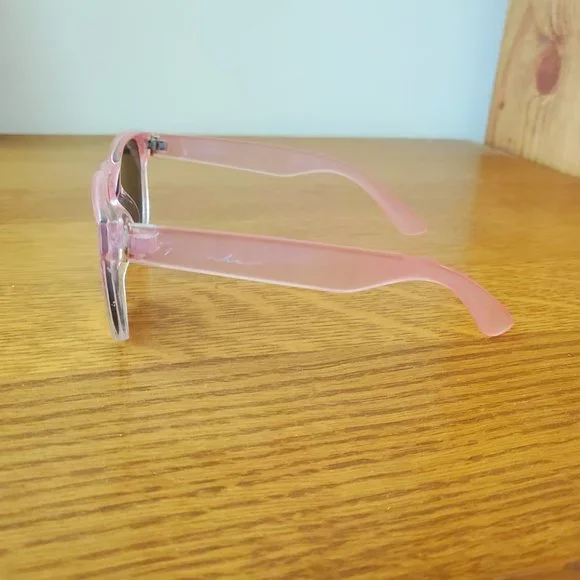 "Penelope II" Champagne Frame Shield Retro Sunglasses with Mirror Lens - Picture 3 of 5